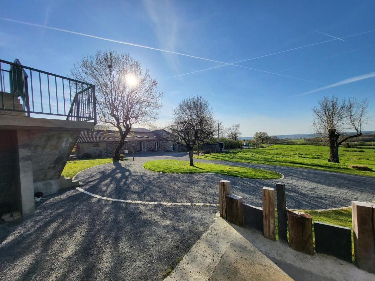 Le Logis Des Chons A La Campagne A Saint Hilaire Du Bois - Lys Haut Layon Le Plessis  Kültér fotó