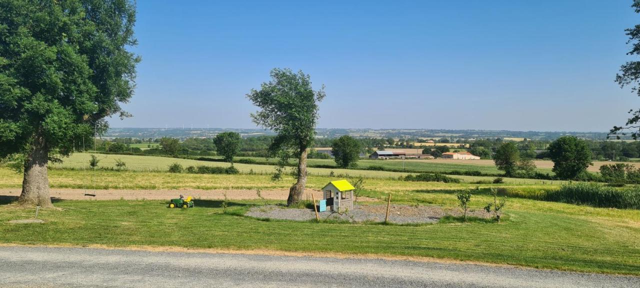 Le Logis Des Chons A La Campagne A Saint Hilaire Du Bois - Lys Haut Layon Le Plessis  Kültér fotó